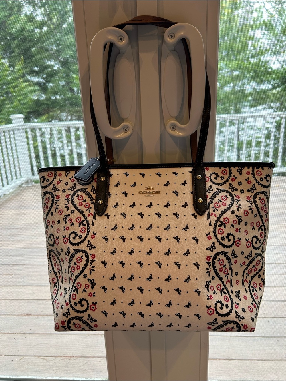 Coach butterfly bandana city zip tote bag with hangtag F59329